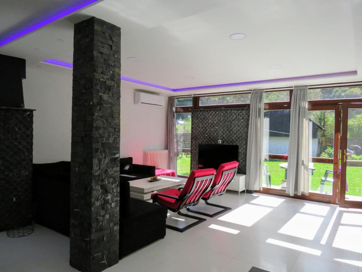 Villa Vrelo Bosne ซาราเยโว ภายนอก รูปภาพ
