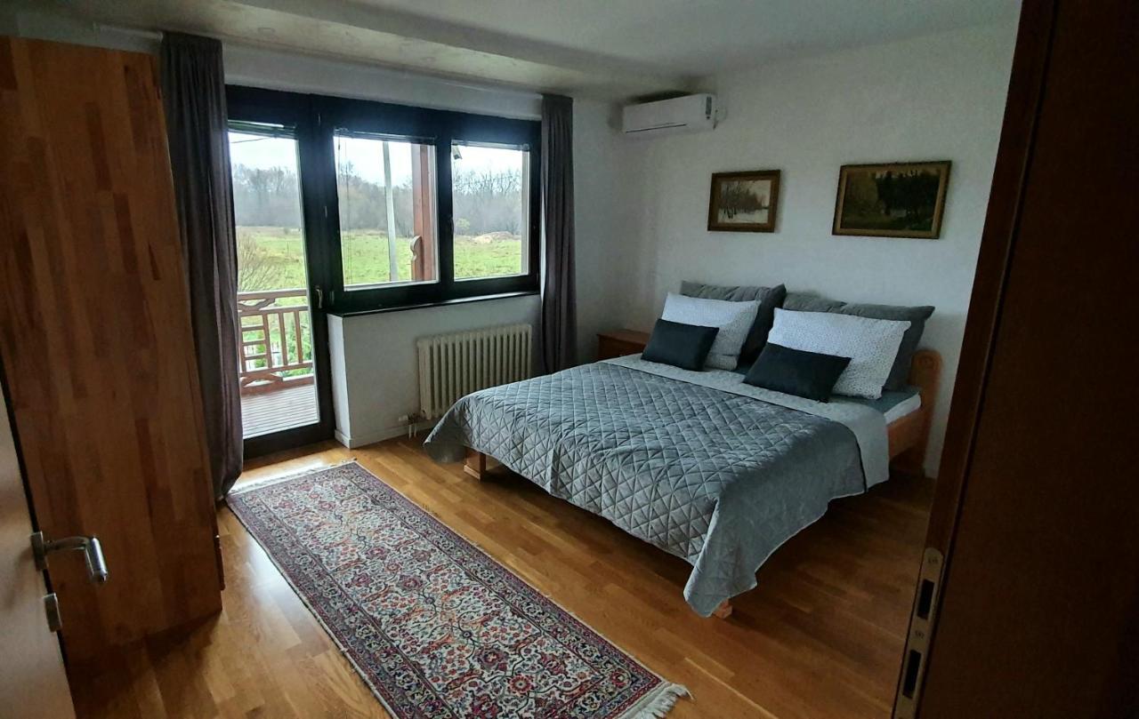 Villa Vrelo Bosne ซาราเยโว ภายนอก รูปภาพ