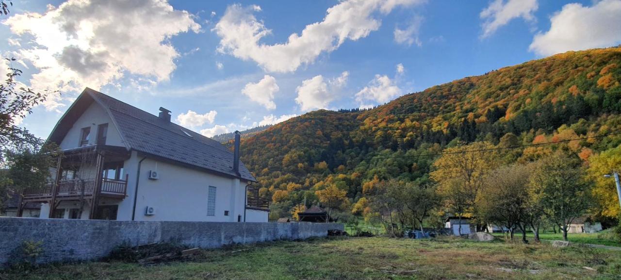 Villa Vrelo Bosne ซาราเยโว ภายนอก รูปภาพ