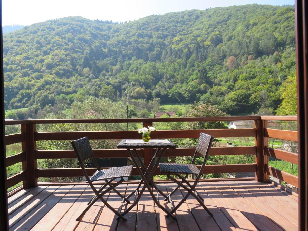 Villa Vrelo Bosne ซาราเยโว ภายนอก รูปภาพ