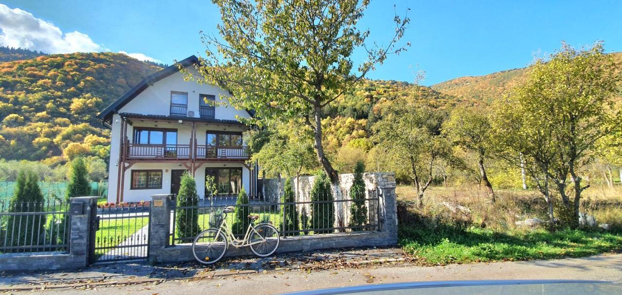 Villa Vrelo Bosne ซาราเยโว ภายนอก รูปภาพ