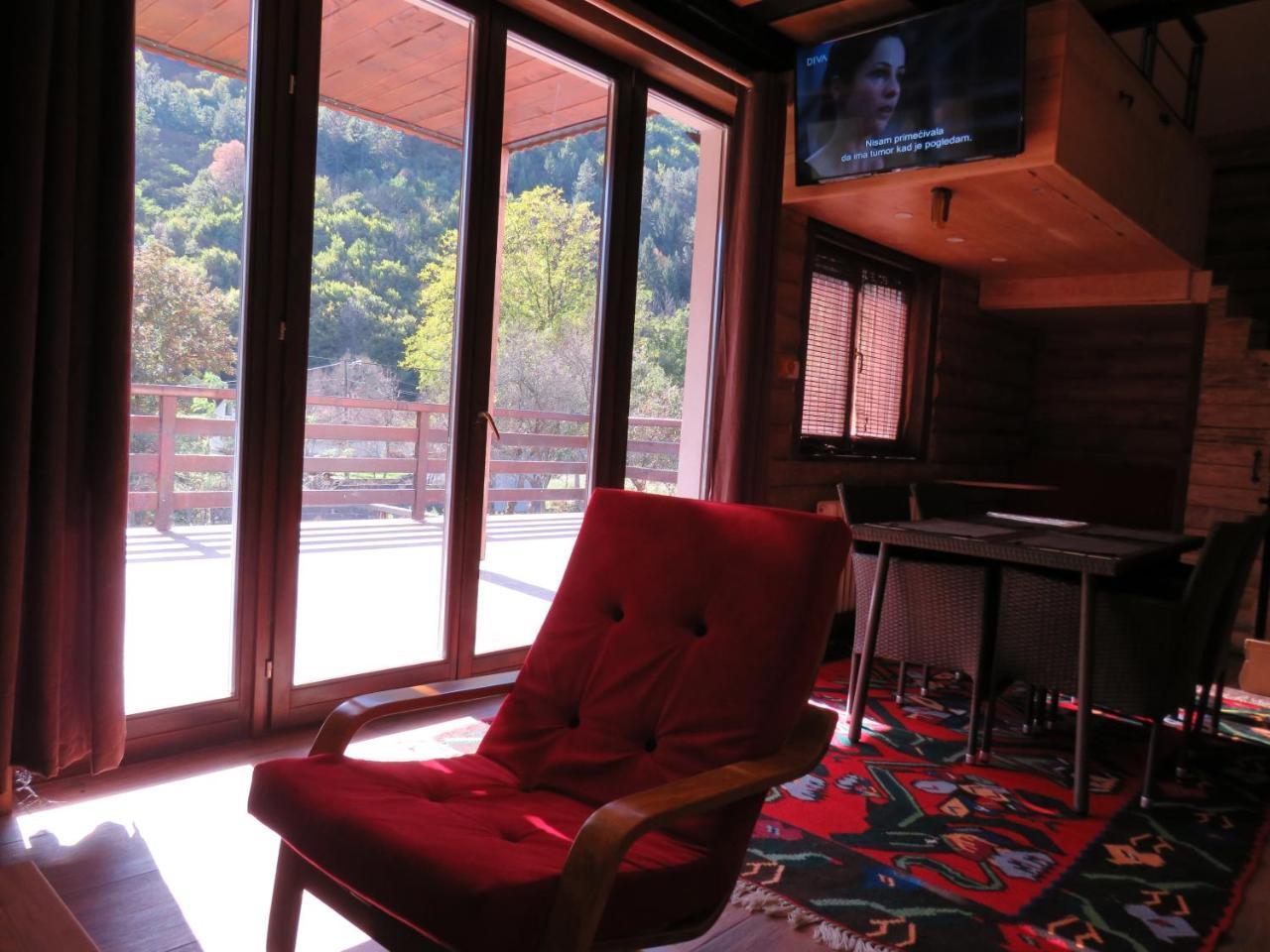 Villa Vrelo Bosne ซาราเยโว ภายนอก รูปภาพ